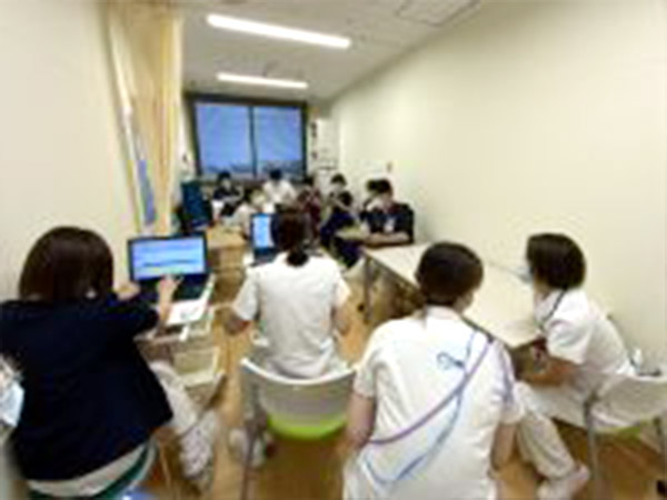 多職種での話し合い